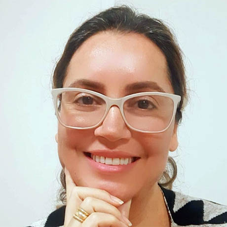 Vera Favarim